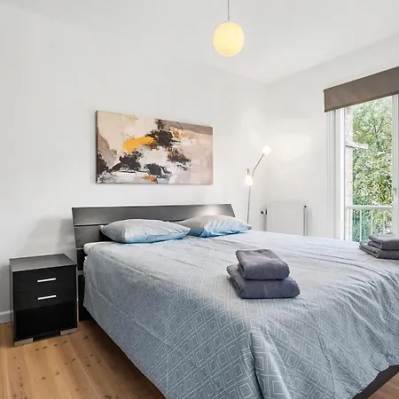 Cozy 2-bed In Апартаменты Ольборг
